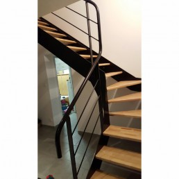 escalier sur mesure en bois douglas